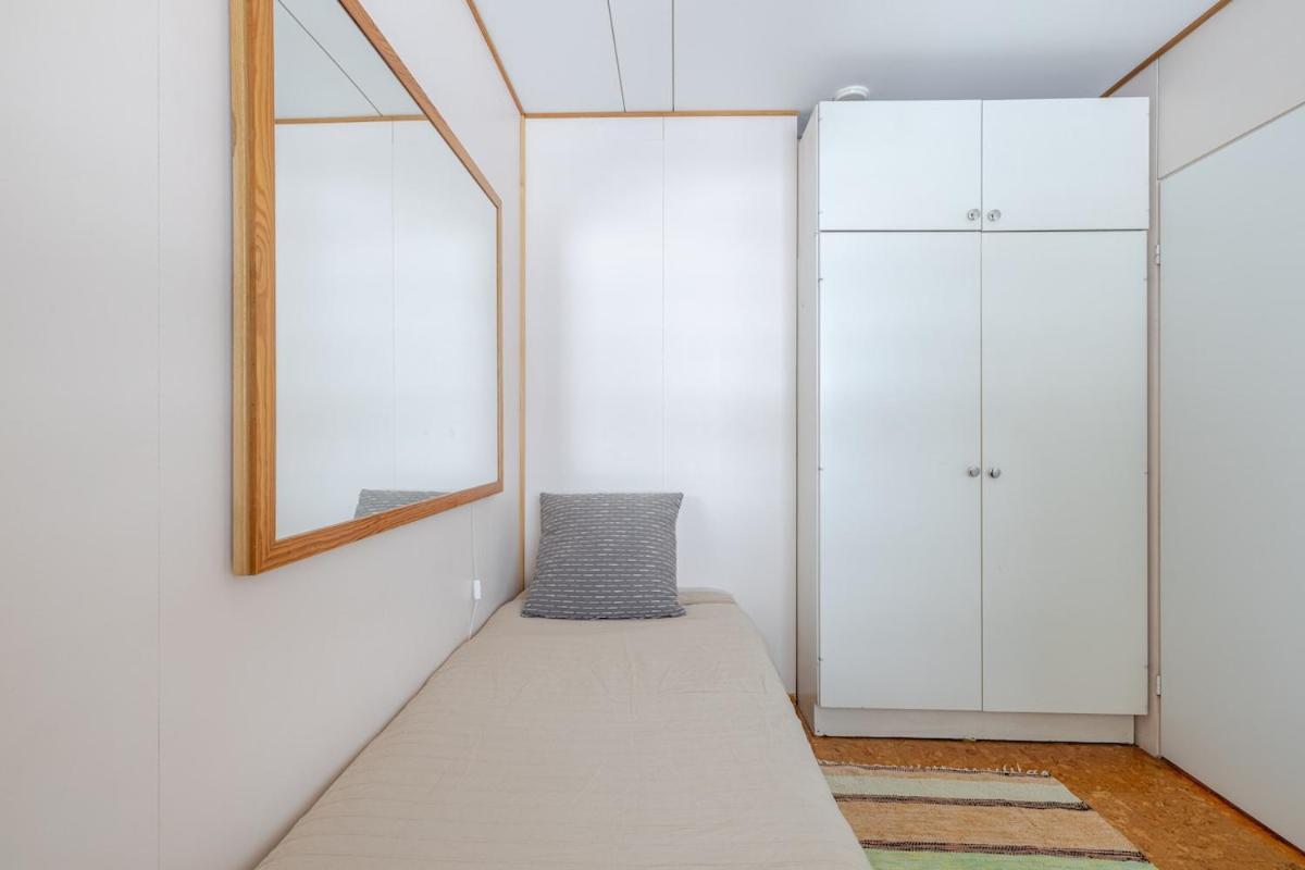 Bungalow House Flat In Rekola 33M2 万塔 外观 照片