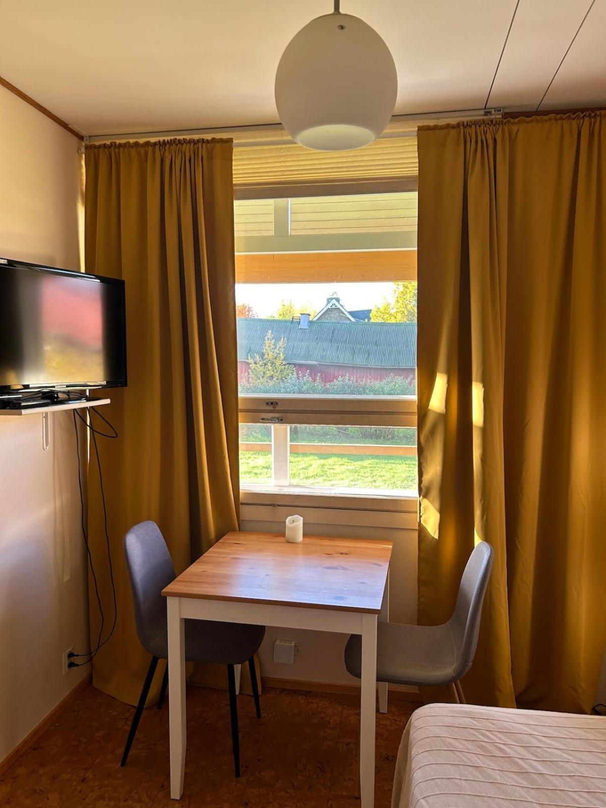 Bungalow House Flat In Rekola 33M2 万塔 外观 照片